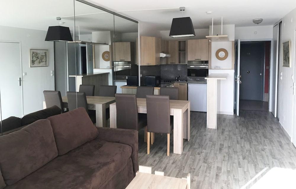 Residence Odalys Open Golfe Juan 外观 照片